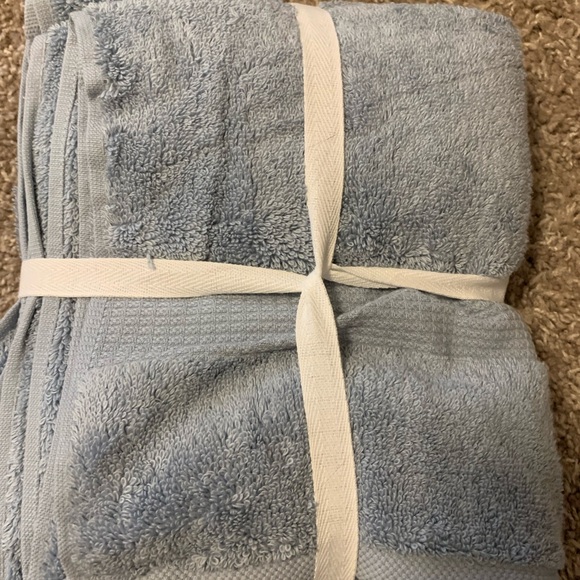UGG Martis Organic Cotton Hand Towels - Picture 2 of 2